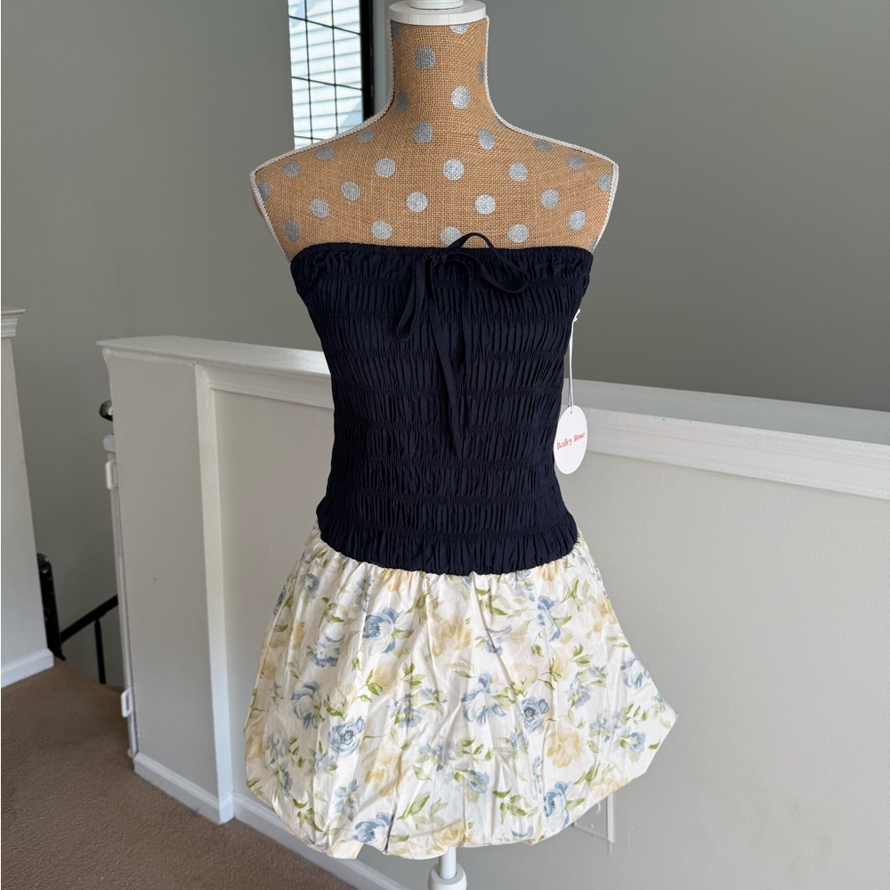 Chic Strapless Black and Floral Dress